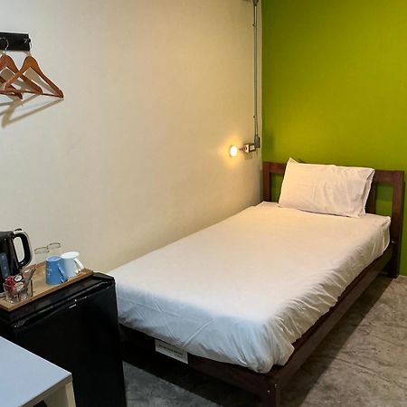 Udee Bangkok Hostel المظهر الخارجي الصورة